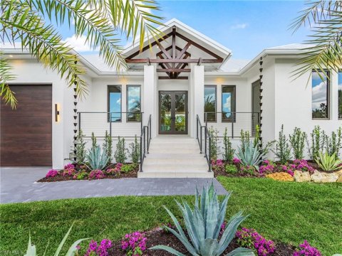 Coconut River Naples Real Estate