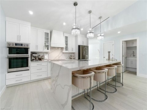 Collier Woods Real Estate