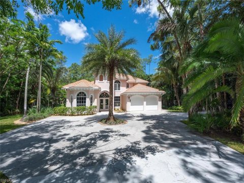 Collier Woods Real Estate