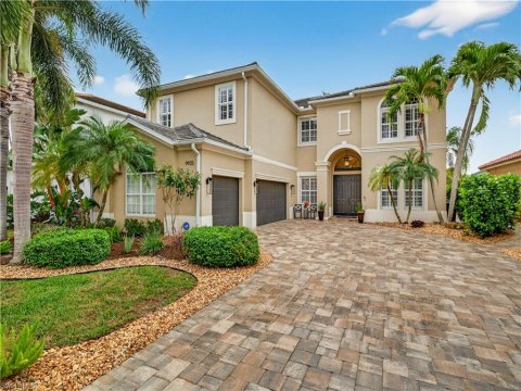 Colonial Oaks Estero Florida Real Estate