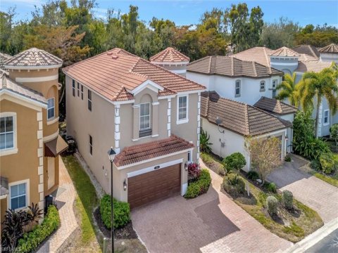 Copper Oaks Estero Real Estate