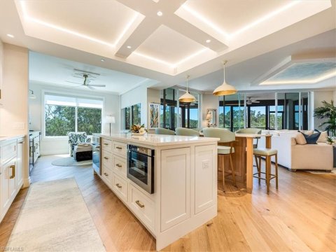 Cove Towers Naples Florida Condos for Sale