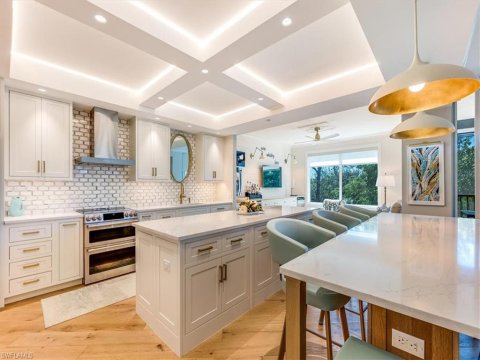 Cove Towers Naples Florida Condos for Sale