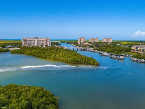 Cove Towers Naples Florida Condos for Sale