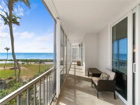 Creciente Fort Myers Beach Real Estate