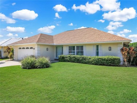 Crescent Lake Estates Naples Florida Homes for Sale