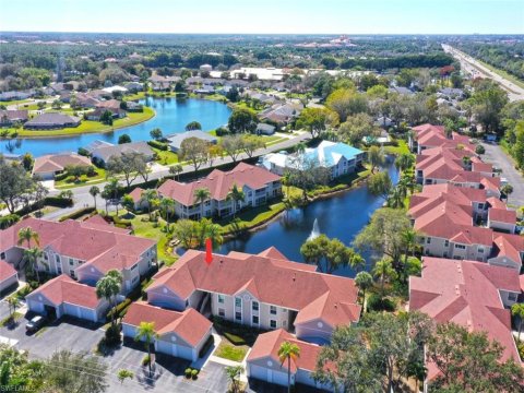 Crescent Lake Naples Florida Condos for Sale