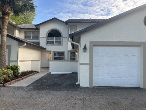 Crescent Lake Naples Florida Real Estate