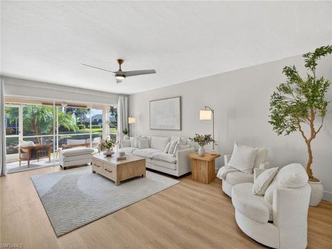 Crescent Lake Naples Real Estate