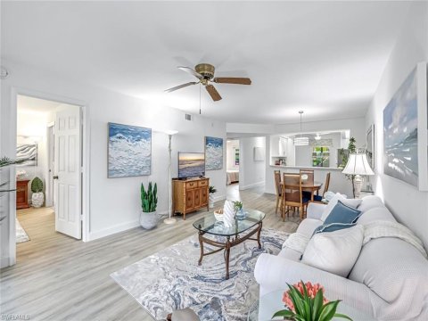 Crown Pointe Naples Florida Real Estate