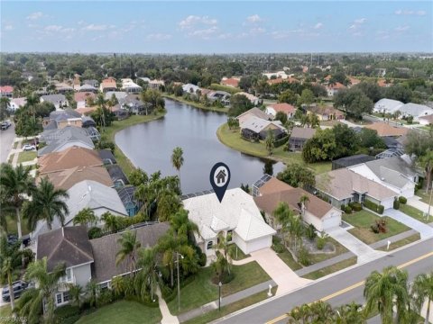 Crown Pointe Real Estate