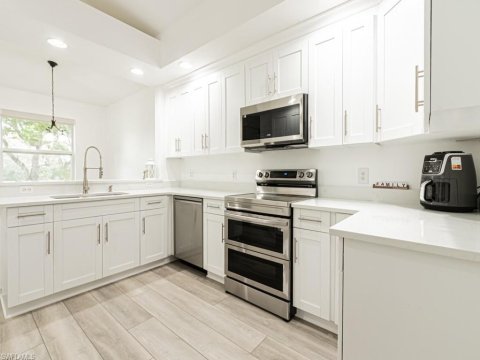 Cypress Woods Golf And Country Club Naples Real Estate