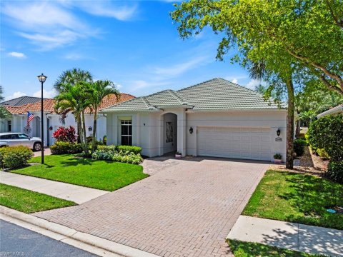 Cypress Woods Golf And Country Club Naples Real Estate