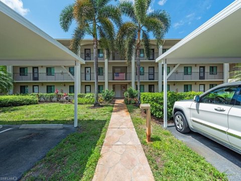 Deauville Lake Club Real Estate