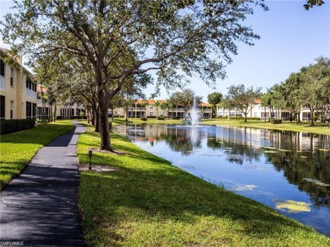 Diamond Lake Naples Real Estate