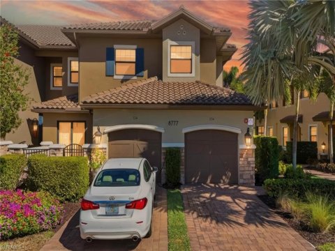 Esplanade Naples Real Estate