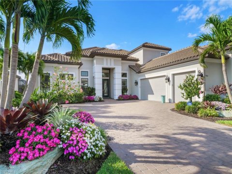 Esplanade Naples Real Estate