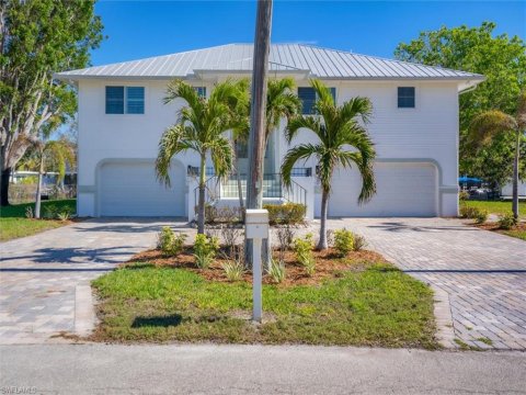Estero Bay Shores Real Estate