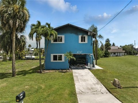 Estero Bay Shores Real Estate