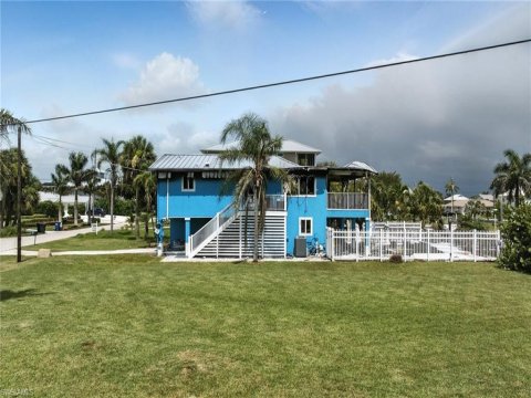 Estero Bay Shores Real Estate