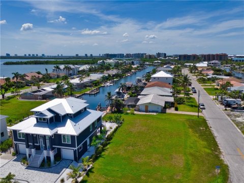 Fairview Isles Real Estate