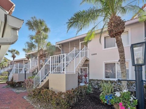 Falling Waters Naples Florida Condos for Sale