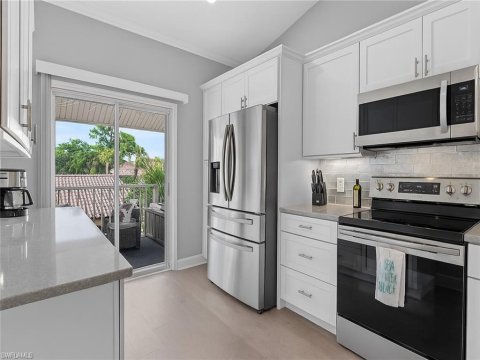 Falling Waters Naples Florida Real Estate