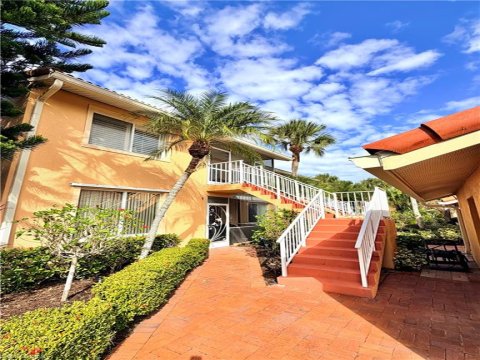Falling Waters Naples Florida Real Estate