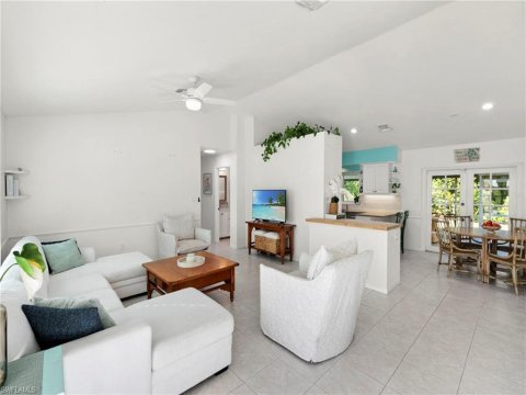 Flamingo Estates Real Estate