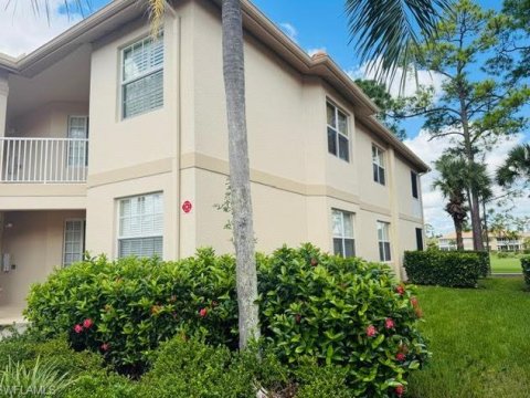 Forest Glen Naples Florida Real Estate