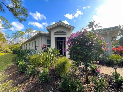 Forest Glen Naples Real Estate