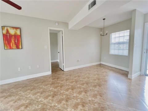 Forest Lakes Naples Florida Condos for Sale