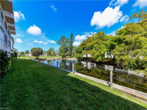 Forest Lakes Naples Florida Real Estate