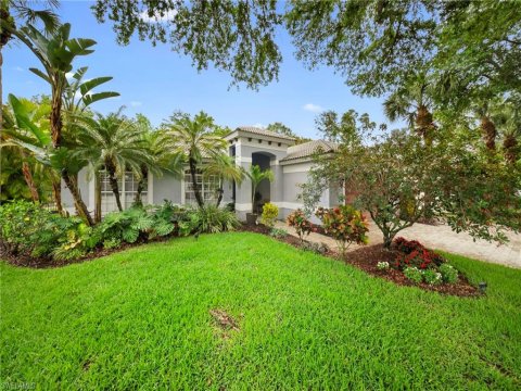 Forest Park Naples Real Estate
