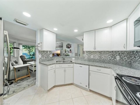 Fountain Lakes Estero Florida Real Estate