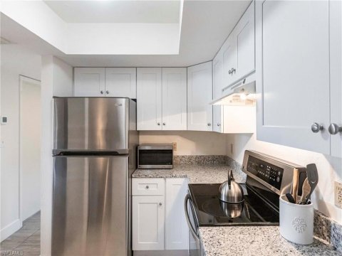 Fountain Lakes Real Estate