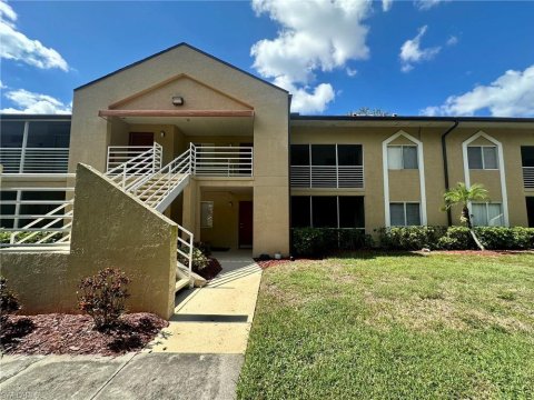 Fountain Lakes Real Estate