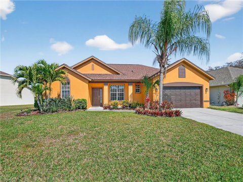 Fountain Lakes Real Estate