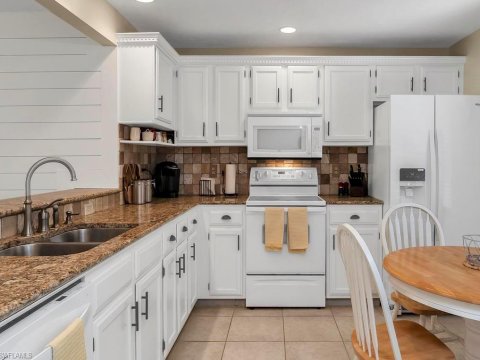 Foxfire Naples Florida Real Estate