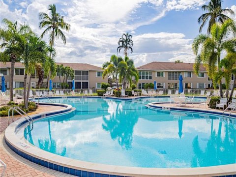 Glades Naples Florida Condos for Sale