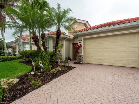 Glen Eagle Naples Florida Homes for Sale