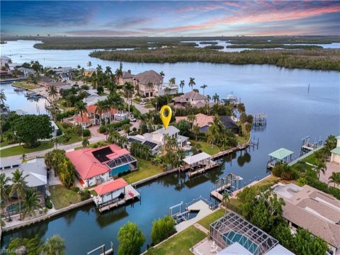 Glenview Fort Myers Beach Florida Homes for Sale