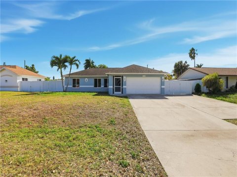 Golden Gate City Naples Real Estate