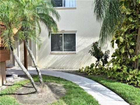 Golden Gate City Real Estate