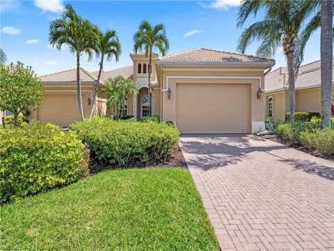 Grandezza Estero Florida Homes for Sale