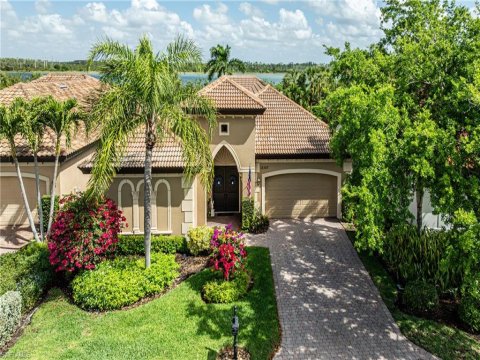 Grandezza Estero Florida Homes for Sale