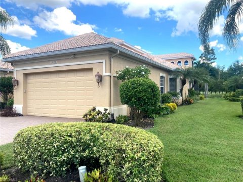 Grandezza Estero Florida Real Estate