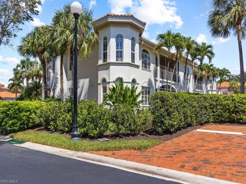 Grey Oaks Naples Florida Real Estate