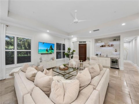 Grey Oaks Naples Real Estate