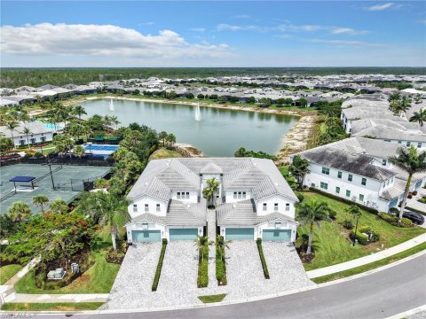 Hacienda Lakes Naples Florida Condos for Sale